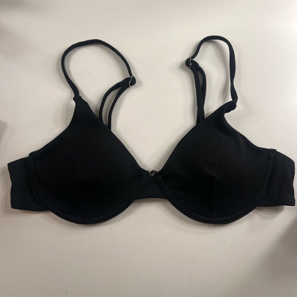 Black bikini top